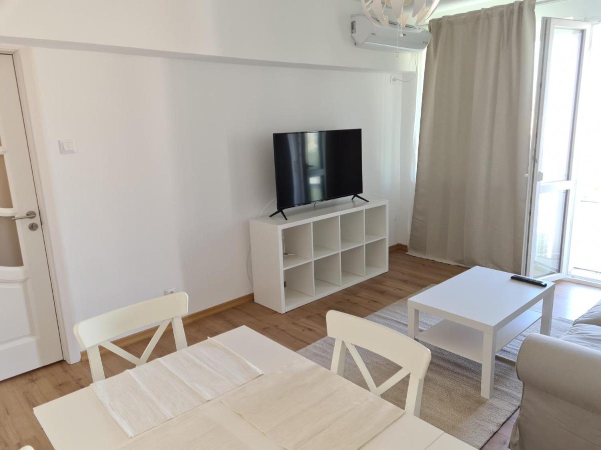 Rene'S Leisure Apartment 부쿠레슈티 외부 사진